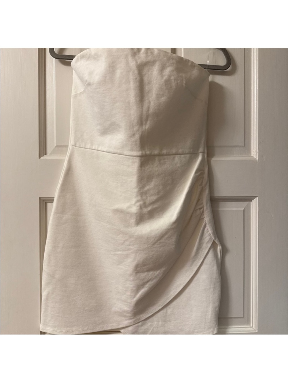 A world away White Strapless Cowl Neck  Bodycon Dress Night club large